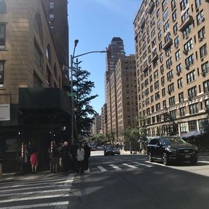 Meet your Posher, Sam